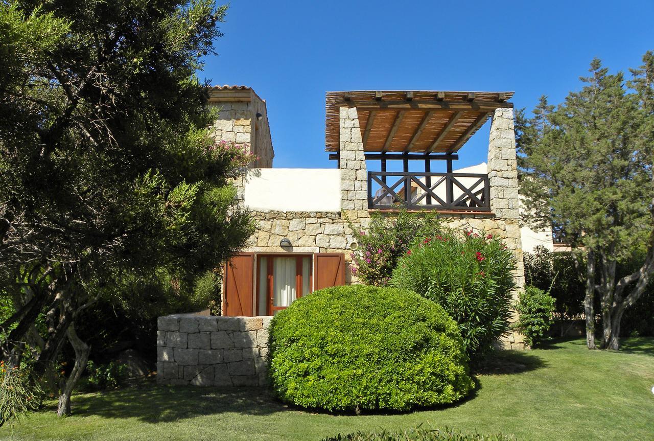 Hotel Porto Piccolo Baja Sardinia Exterior photo