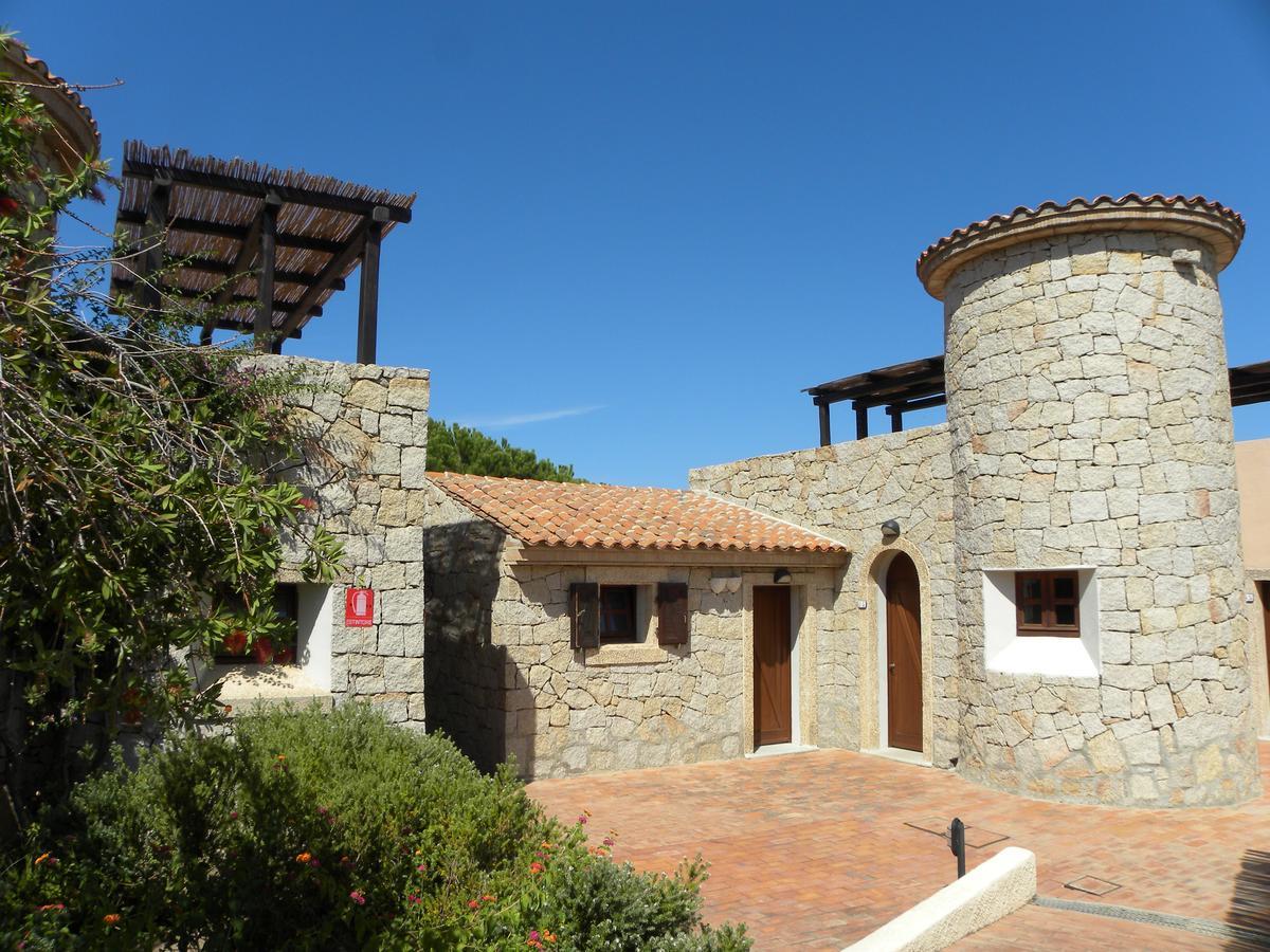 Hotel Porto Piccolo Baja Sardinia Exterior photo
